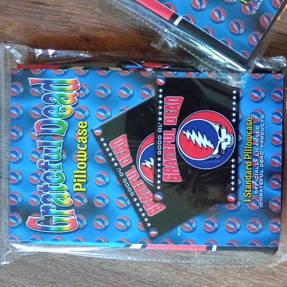 Sale 💰 💰 Grateful Dead pillow cases  set - Picture 3 of 5